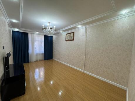 3 otaqlı köhnə tikili - Xalqlar Dostluğu m. - 65 m²