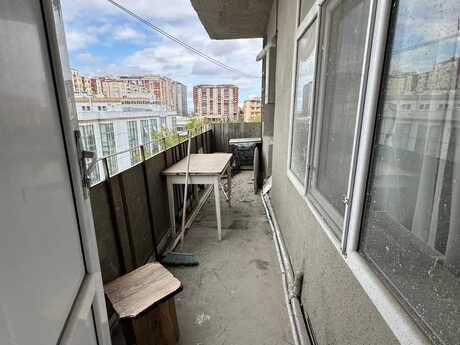 2 otaqlı köhnə tikili - Xalqlar Dostluğu m. - 65 m²