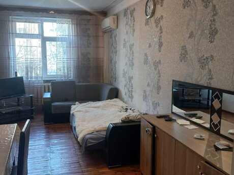 3 otaqlı köhnə tikili - Həzi Aslanov m. - 80 m²