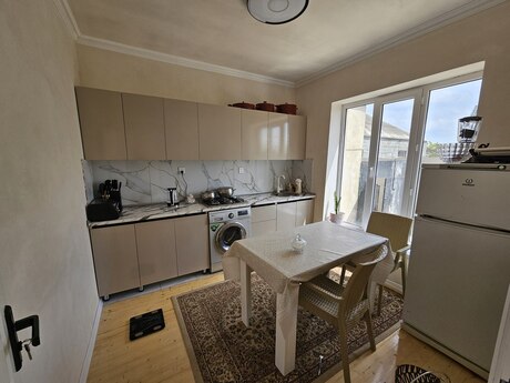3 otaqlı həyət evi/bağ evi - Binə q. - 80 m²