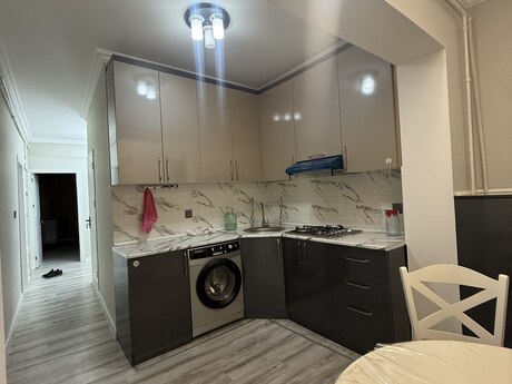 2 otaqlı köhnə tikili - Yeni Yasamal q. - 65 m²