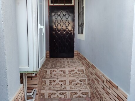 4 otaqlı həyət evi/bağ evi - Lökbatan q. - 91.5 m²