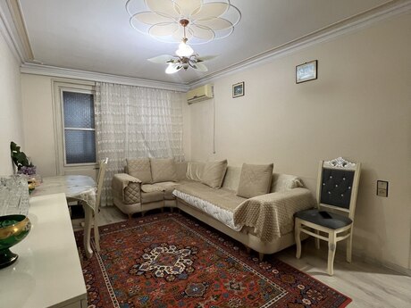 2 otaqlı köhnə tikili - Qara Qarayev m. - 60 m²