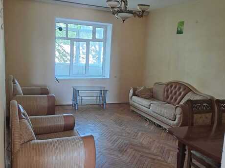 2 otaqlı köhnə tikili - Zaqatala - 56 m²