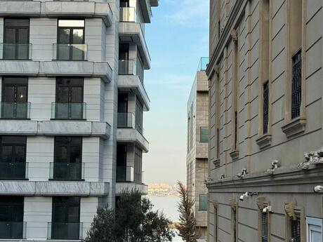 2 otaqlı köhnə tikili - Bayıl q. - 50 m²