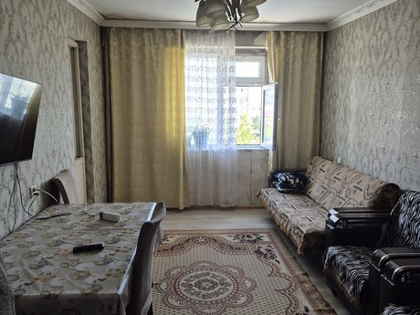 4 otaqlı köhnə tikili - Lökbatan q. - 70 m²