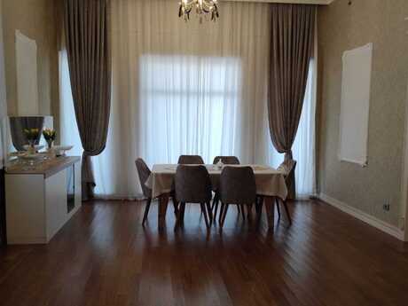 6 otaqlı həyət evi/bağ evi - Badamdar q. - 320 m²