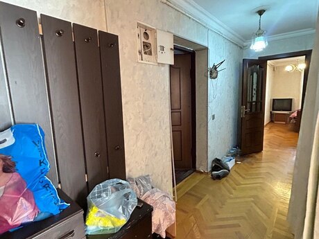 4 otaqlı köhnə tikili - Memar Əcəmi m. - 75 m²
