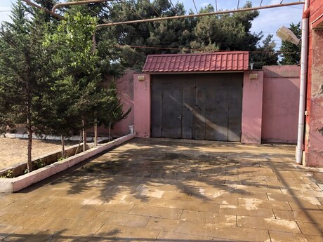 6 otaqlı həyət evi/bağ evi - Fatmayı q. - 250 m²