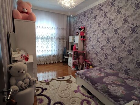 5 otaqlı həyət evi/bağ evi - Sabunçu q. - 290 m²