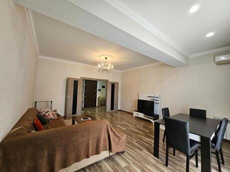 2 otaqlı yeni tikili - Şah İsmayıl Xətai m. - 90 m²