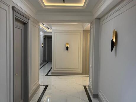4 otaqlı yeni tikili - Şah İsmayıl Xətai m. - 179 m²