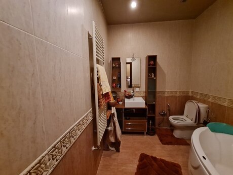 5 otaqlı yeni tikili - Nəsimi r. - 220 m²