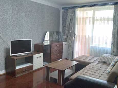 2 otaqlı köhnə tikili - Elmlər Akademiyası m. - 50 m²