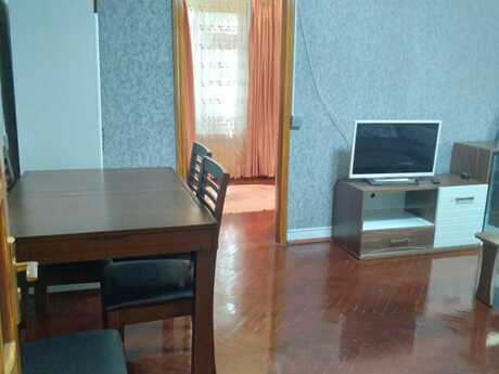 2 otaqlı köhnə tikili - Elmlər Akademiyası m. - 50 m²
