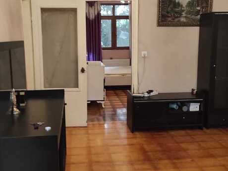 2 otaqlı köhnə tikili - Nəsimi m. - 55 m²