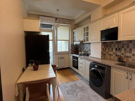 2 otaqlı yeni tikili - 20 Yanvar m. - 70 m²
