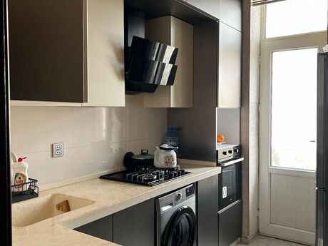 3 otaqlı yeni tikili - Xətai r. - 86 m²