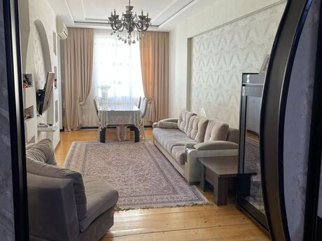 4 otaqlı yeni tikili - Səbail r. - 122 m²