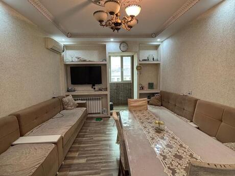 4 otaqlı köhnə tikili - Biləcəri q. - 65 m²