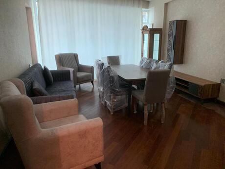 3 otaqlı yeni tikili - Şah İsmayıl Xətai m. - 120 m²