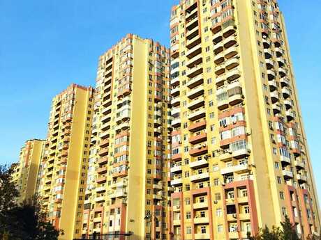 4 otaqlı yeni tikili - İnşaatçılar m. - 145 m²