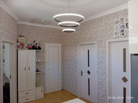3 otaqlı həyət evi/bağ evi - M.Ə.Rəsulzadə q. - 80 m²