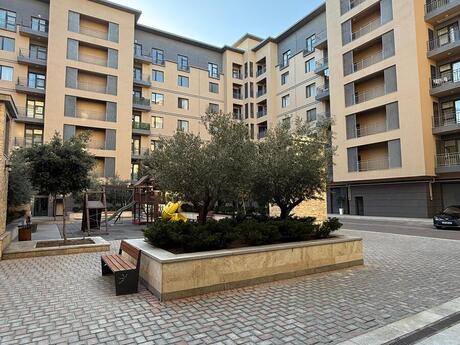 3 otaqlı yeni tikili - Ağ şəhər q. - 130 m²