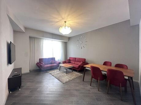 2 otaqlı yeni tikili - Ağ şəhər q. - 100 m²