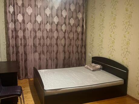2 otaqlı yeni tikili - İnşaatçılar m. - 70 m²