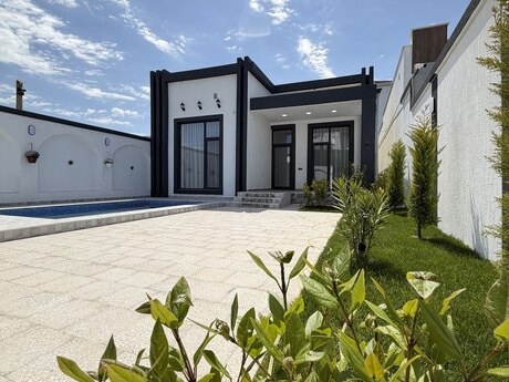 4 otaqlı həyət evi/bağ evi - Şüvəlan q. - 130 m²