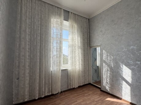 2 otaqlı köhnə tikili - Binəqədi q. - 30 m²