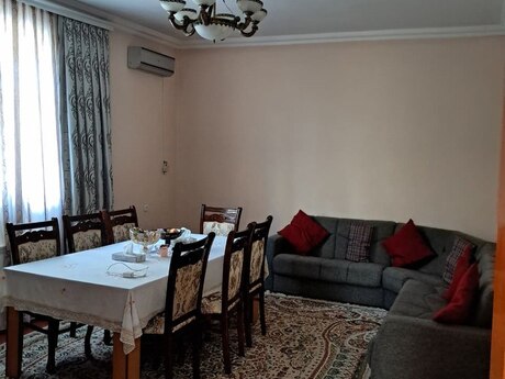 3 otaqlı həyət evi/bağ evi - Badamdar q. - 200 m²