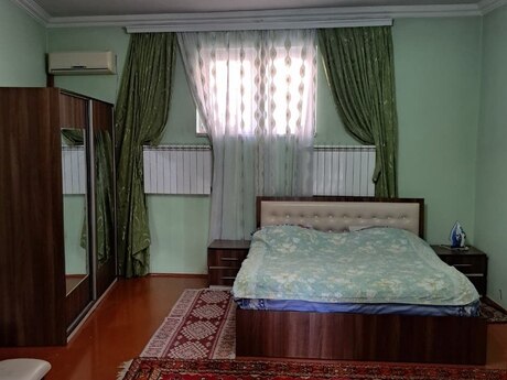 3 otaqlı həyət evi/bağ evi - Badamdar q. - 200 m²