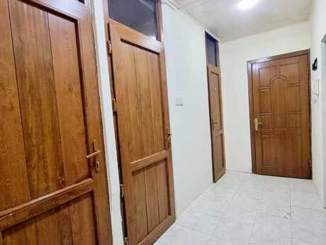 2 otaqlı köhnə tikili - Həzi Aslanov m. - 65 m²