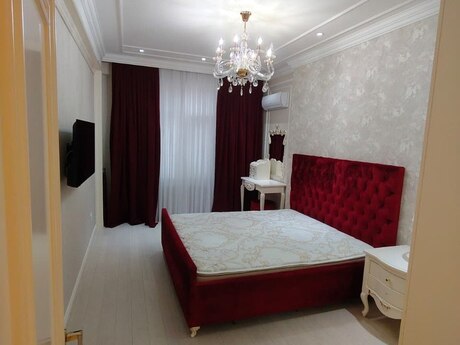 2 otaqlı yeni tikili - Bakıxanov q. - 75 m²