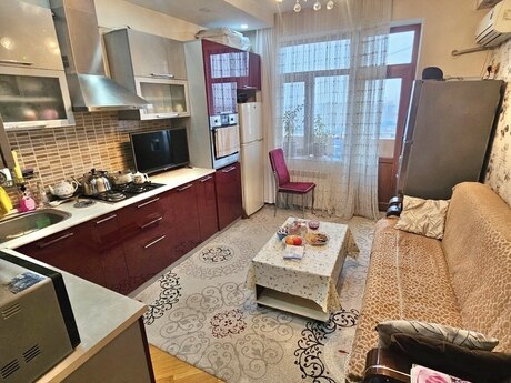 2 otaqlı yeni tikili - Neftçilər m. - 105 m²