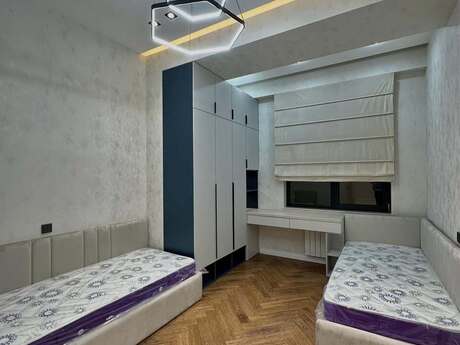3 otaqlı yeni tikili - Nəsimi r. - 120 m²