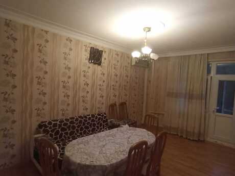 2 otaqlı köhnə tikili - 7-ci mikrorayon q. - 47 m²