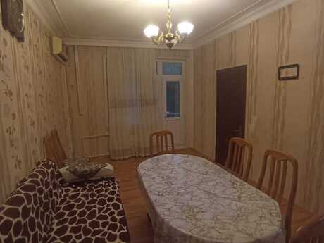 2 otaqlı köhnə tikili - 7-ci mikrorayon q. - 47 m²