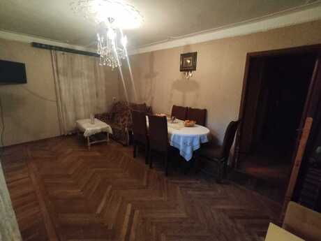 3 otaqlı köhnə tikili - İnşaatçılar m. - 60 m²