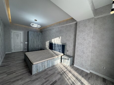 3 otaqlı yeni tikili - Xətai r. - 97 m²