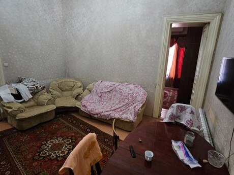 2 otaqlı köhnə tikili - Sahil m. - 50 m²