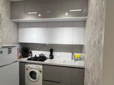 2 otaqlı yeni tikili - İnşaatçılar m. - 55 m²