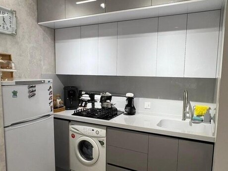2 otaqlı yeni tikili - İnşaatçılar m. - 55 m²