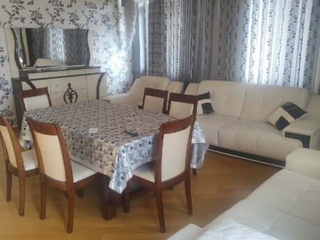 3 otaqlı yeni tikili - 28 May m. - 135 m²