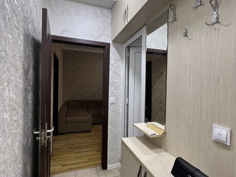 2-комн. вторичка - м. Мемар Аджеми - 45 м²