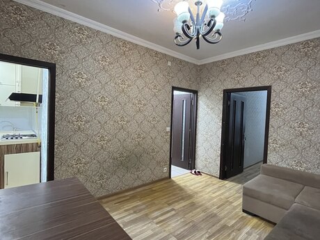 2-комн. вторичка - м. Мемар Аджеми - 45 м²