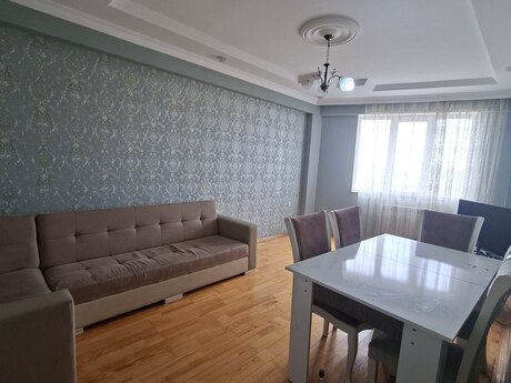 2 otaqlı yeni tikili - İnşaatçılar m. - 80 m²