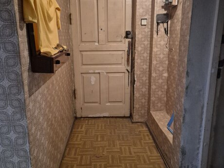 3 otaqlı köhnə tikili - Elmlər Akademiyası m. - 65.4 m²